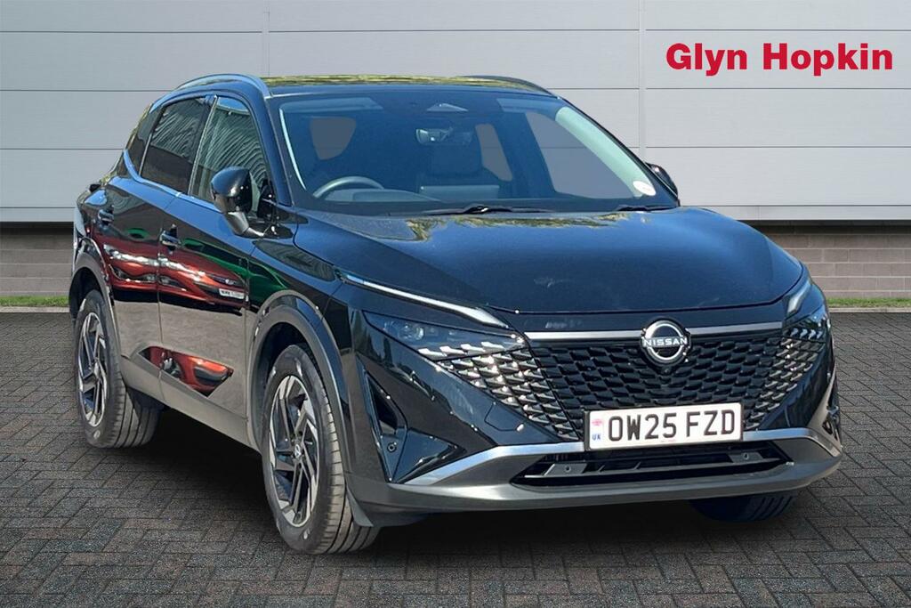 Nissan Qashqai 1.3 Dig-t Mh N-connecta Black