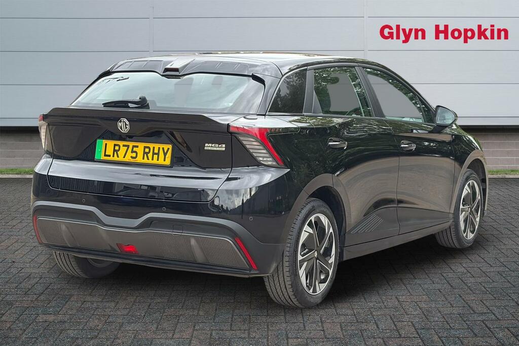 MG MG4 125Kw Se Nav Ev 49Kwh LR75RHY Black #3