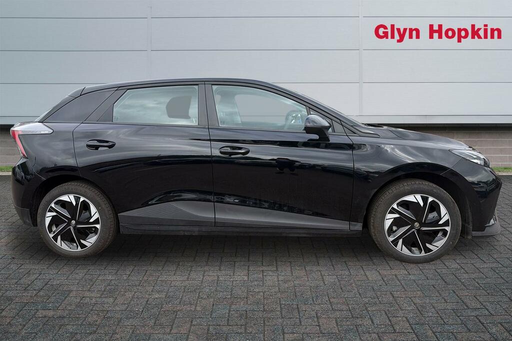 MG MG4 125Kw Se Nav Ev 49Kwh LS75FNU Black #2