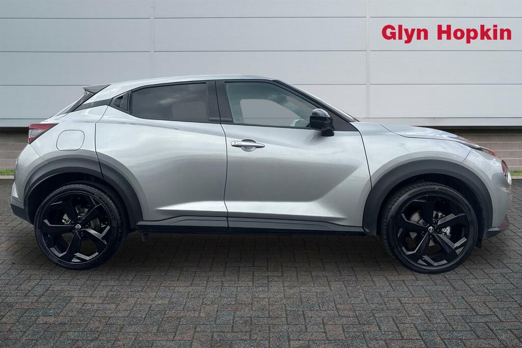 Nissan Juke 1.6 Hybrid Tekna LP25WTO Silver #2