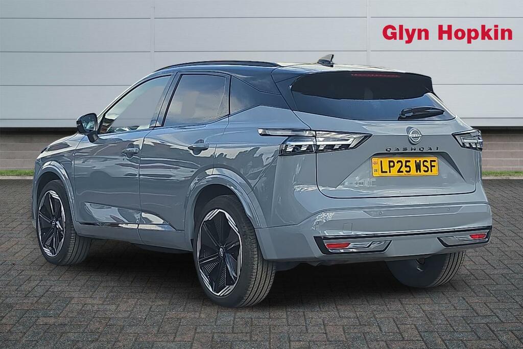 Nissan Qashqai 1.3 Dig-t Mh 158 N-design LP25WSF Black #5