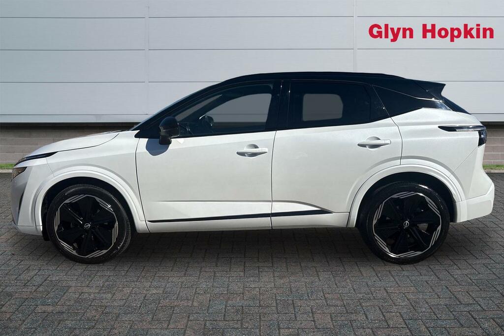 Nissan Qashqai 1.3 Dig-t Mh N-design ET25MDZ Black #6