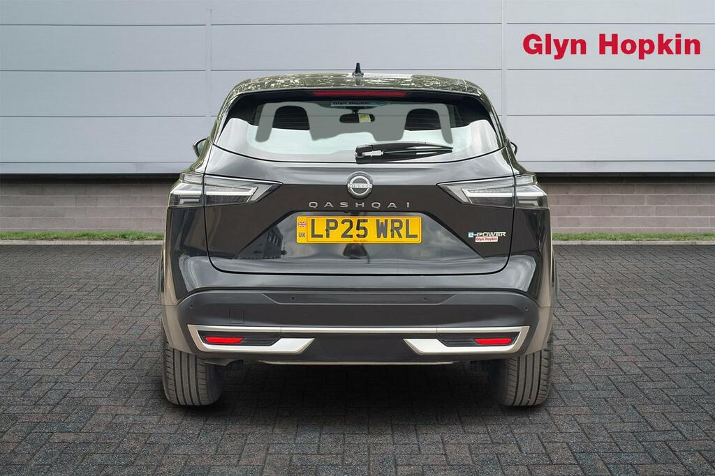 Nissan Qashqai 1.5 E-power Acenta Premium LP25WRL Black #4