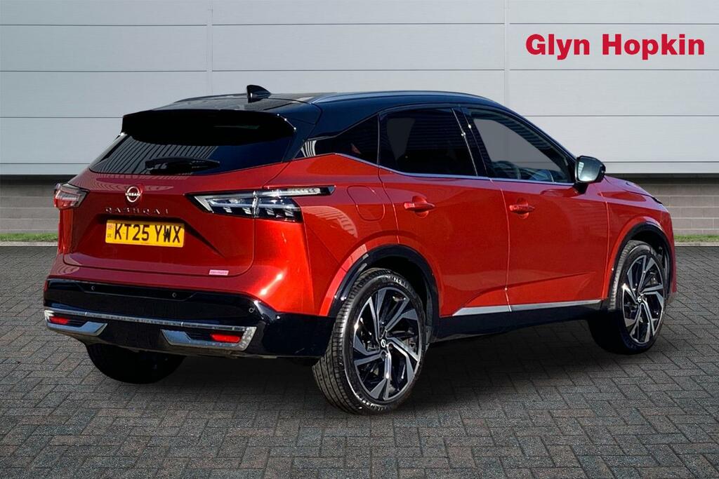 Nissan Qashqai 1.3 Dig-t Mh 158 Tekna KT25YWX Black #3