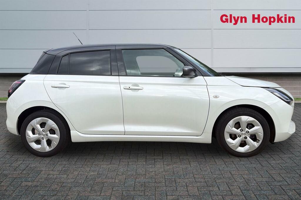Suzuki Swift 1.2 Mild Hybrid Motion KS24DBO White #2