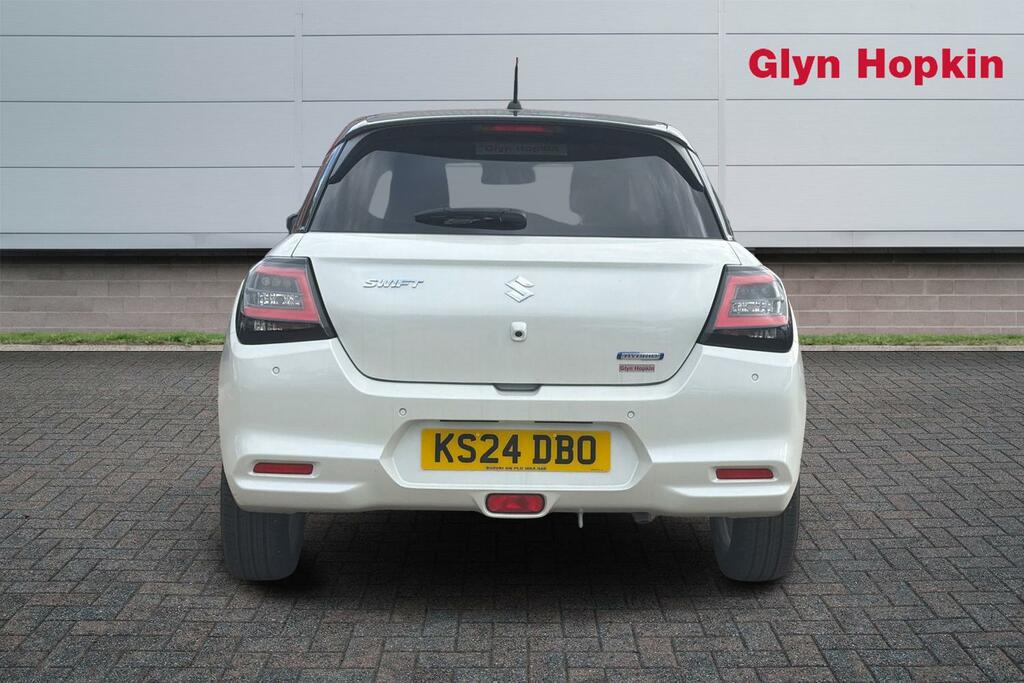 Suzuki Swift 1.2 Mild Hybrid Motion KS24DBO White #4
