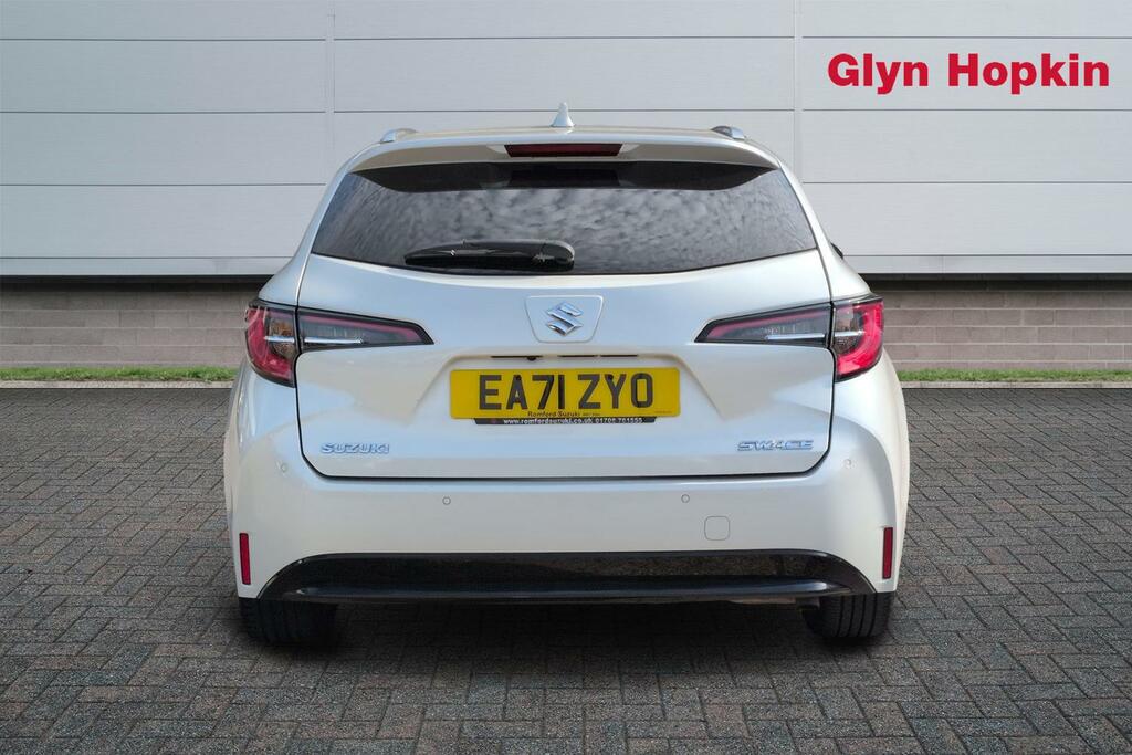 Suzuki Swace 1.8 Hybrid Sz5 Cvt White #4