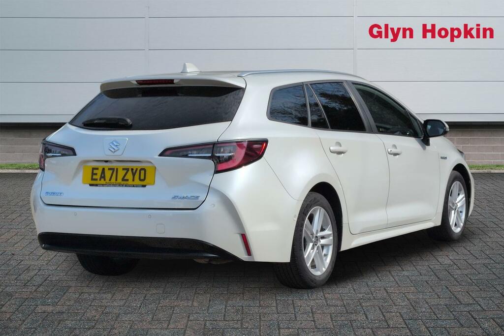 Suzuki Swace 1.8 Hybrid Sz5 Cvt White #3