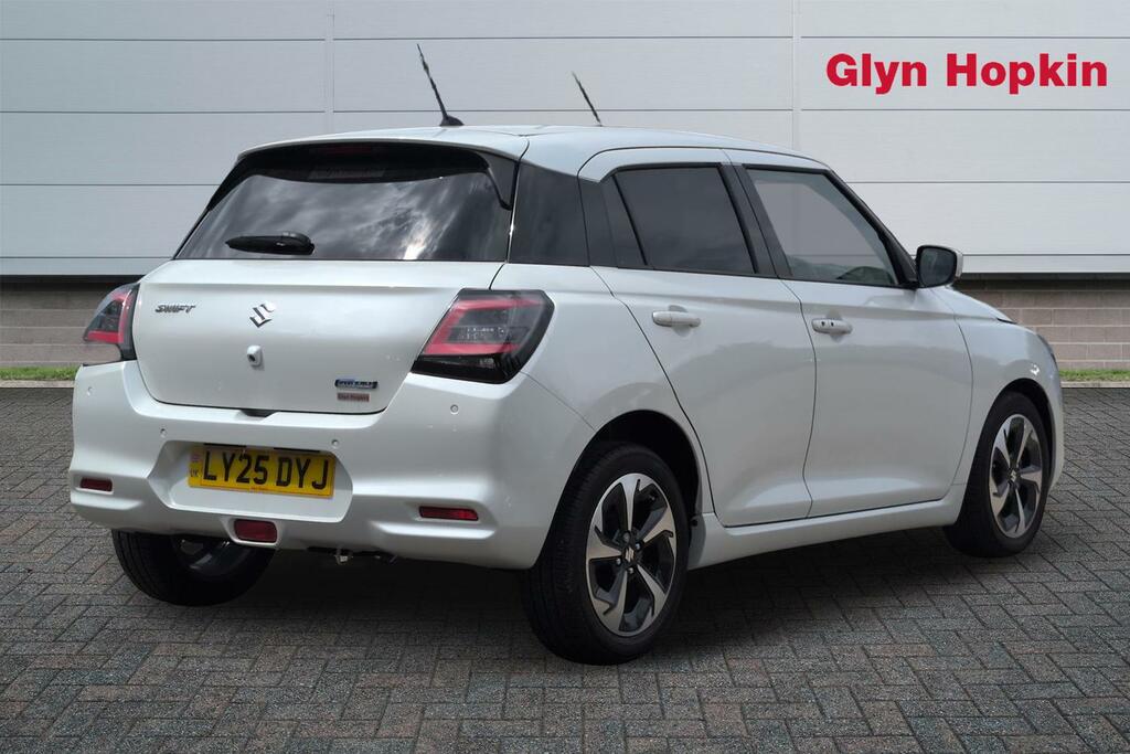 Suzuki Swift 1.2 Mild Hybrid Ultra Cvt LY25DYJ White #3