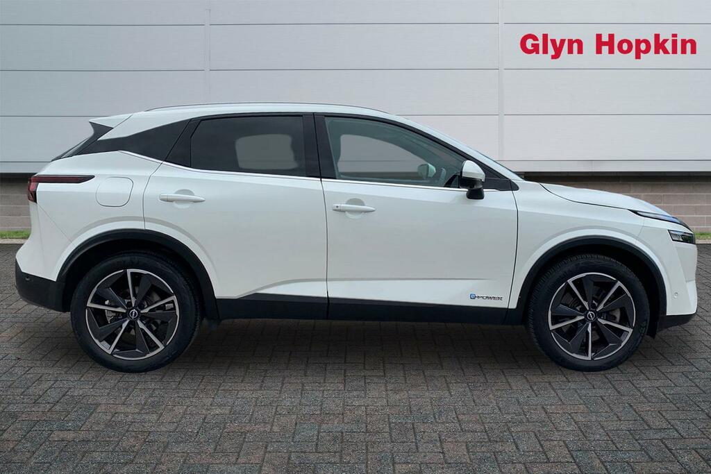 Nissan Qashqai 1.5 E-power Tekna WF23NHL White #2