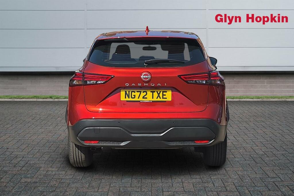 Nissan Qashqai 1.3 Dig-t Mh Acenta Premium NG72TXE Red #4