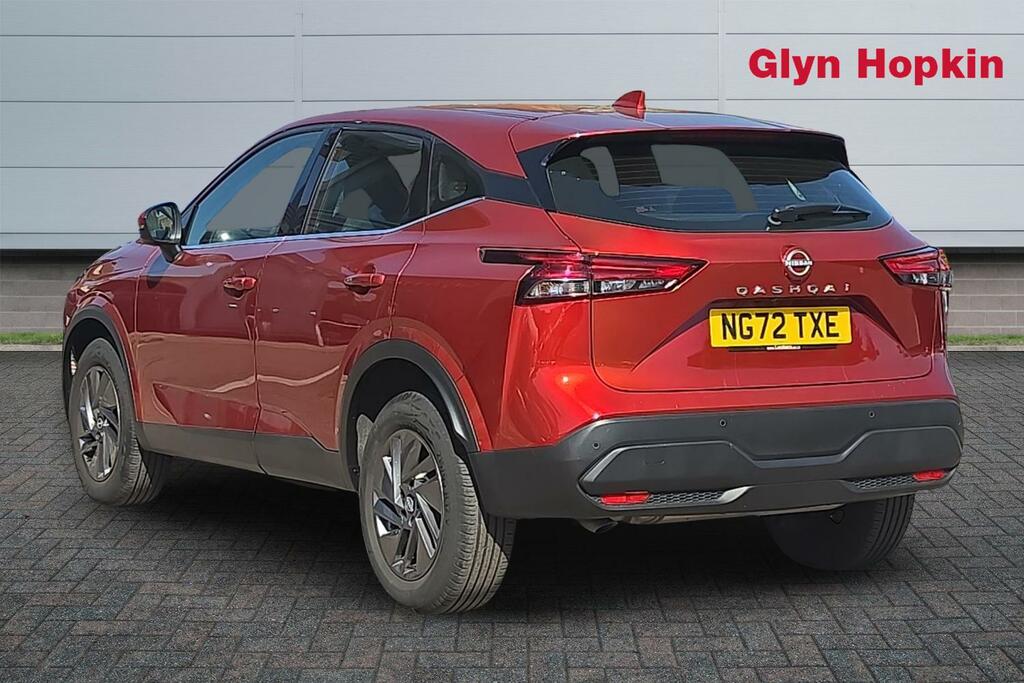 Nissan Qashqai 1.3 Dig-t Mh Acenta Premium NG72TXE Red #5