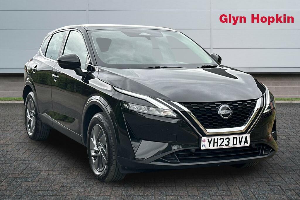 Nissan Qashqai 1.3 Dig-t Mh Acenta Premium Black