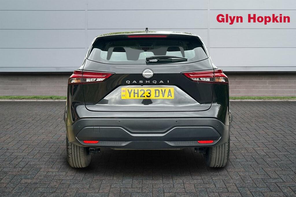 Nissan Qashqai 1.3 Dig-t Mh Acenta Premium YH23DVA Black #4