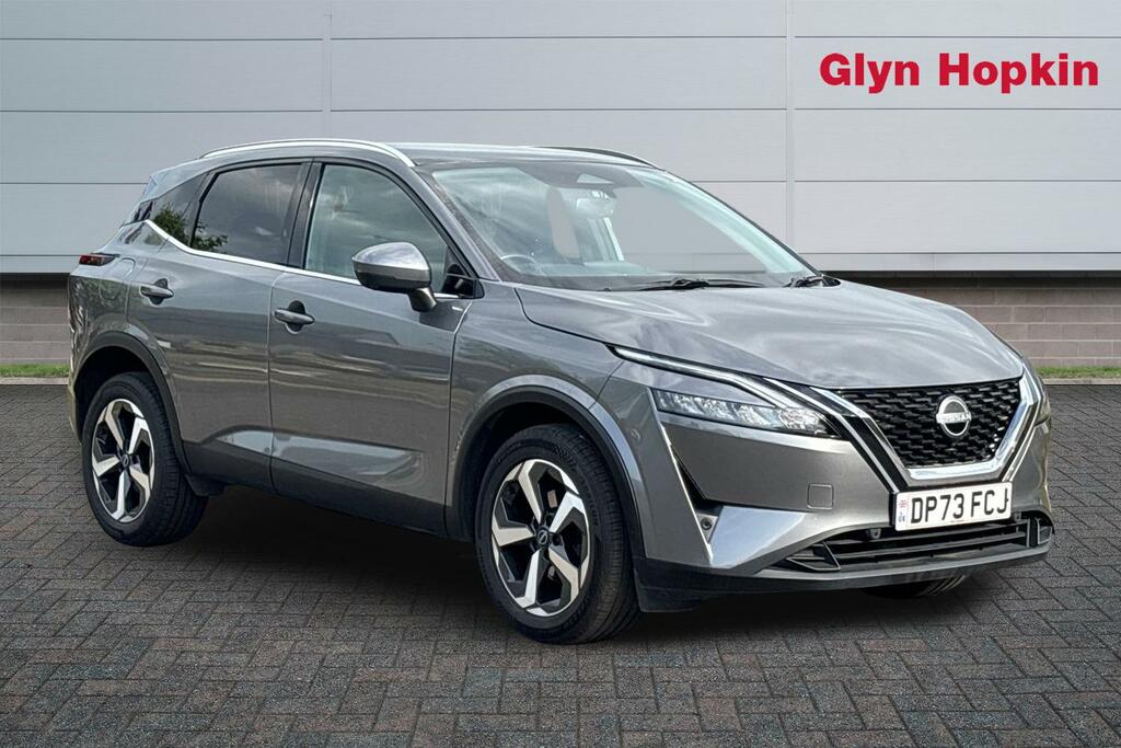 Nissan Qashqai 1.3 Dig-t Mh N-connecta