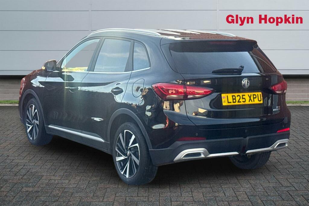 MG ZS 1.5 Hybrid Trophy LB25XPU Black #5