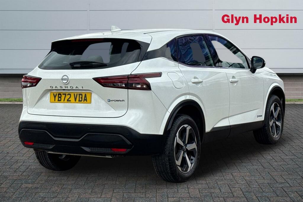 Nissan Qashqai 1.5 E-power Acenta Premium YB72VDA White #3