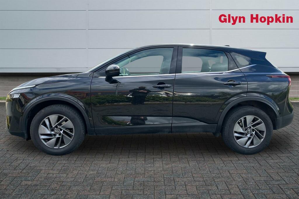 Nissan Qashqai 1.3 Dig-t Mh Acenta Premium VK72WUO Black #6