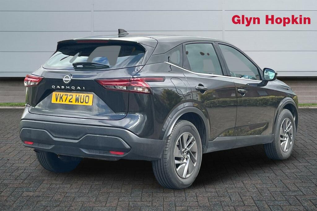 Nissan Qashqai 1.3 Dig-t Mh Acenta Premium VK72WUO Black #3