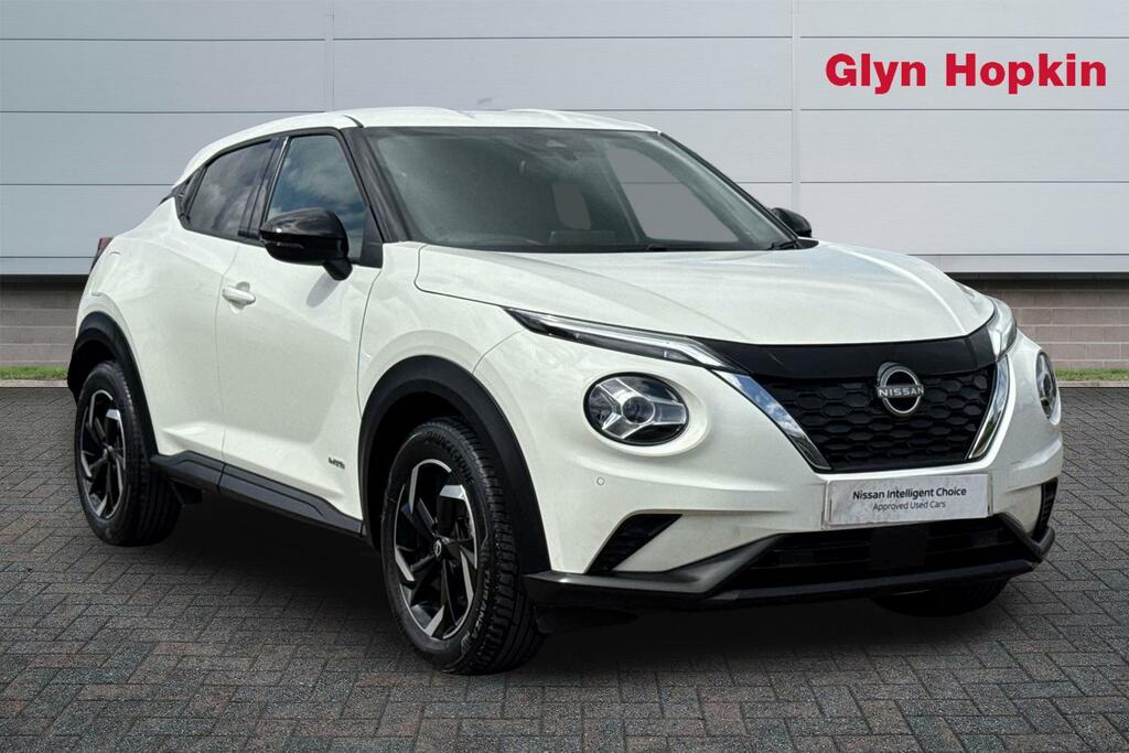Nissan Juke 1.6 Hybrid N-connecta White