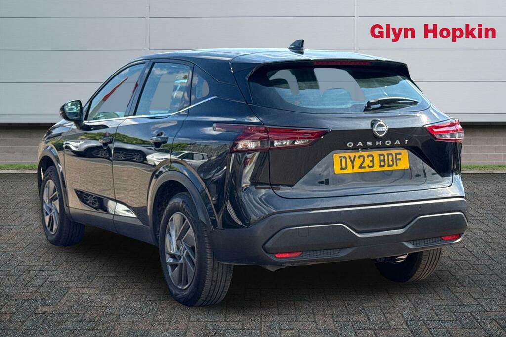 Nissan Qashqai 1.3 Dig-t Mh 158 Acenta Premium Xtronic DY23BDF Black #5