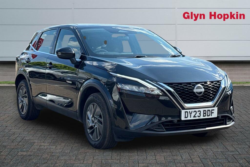 Nissan Qashqai 1.3 Dig-t Mh 158 Acenta Premium Xtronic Black