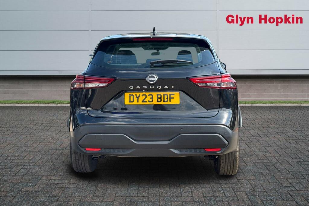 Nissan Qashqai 1.3 Dig-t Mh 158 Acenta Premium Xtronic DY23BDF Black #4