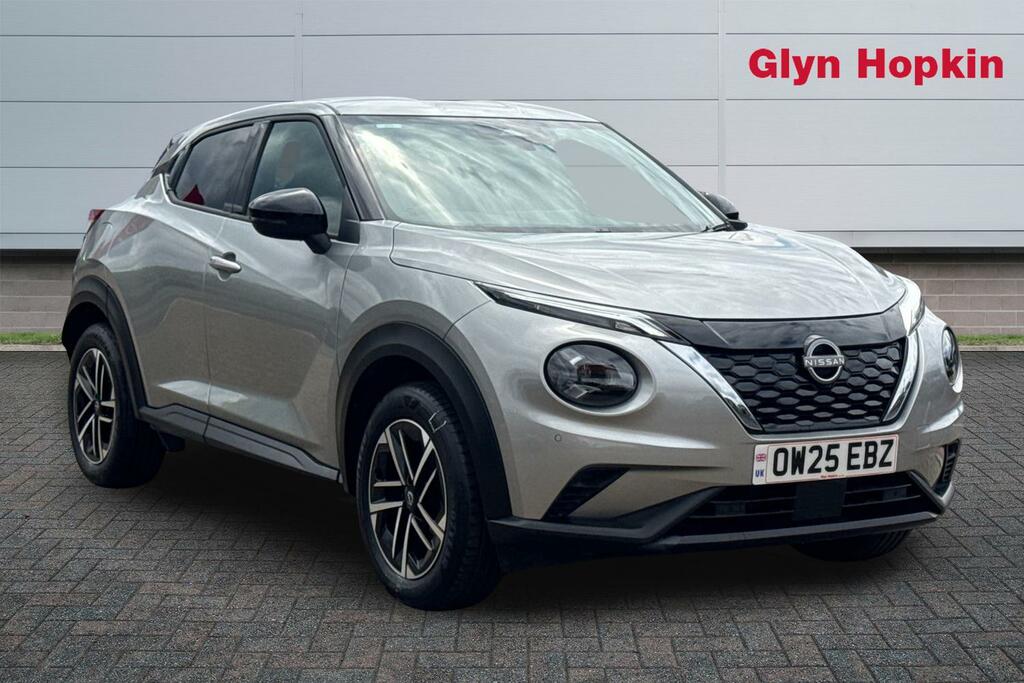 Nissan Juke 1.6 Hybrid N-connecta Silver