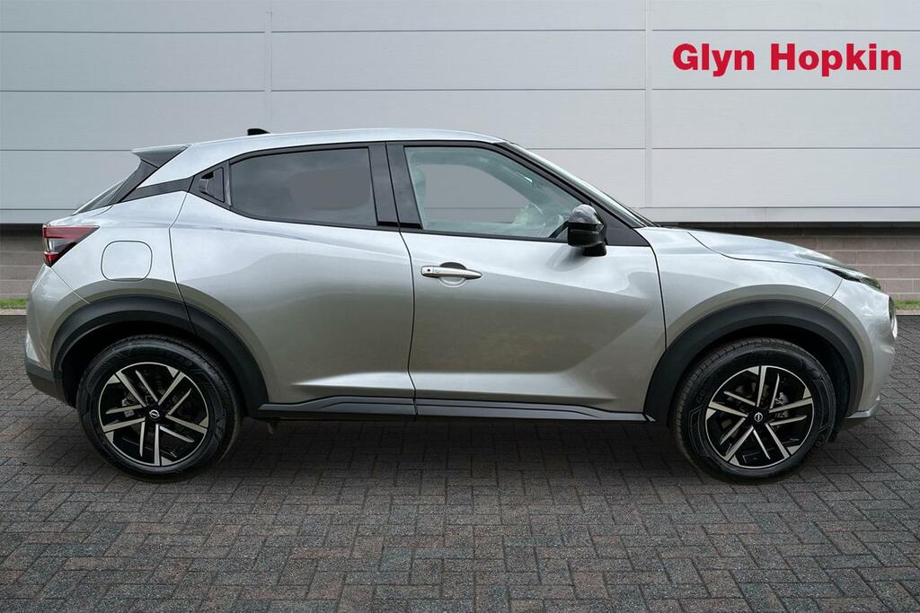 Nissan Juke 1.6 Hybrid N-connecta OW25EBJ Silver #2