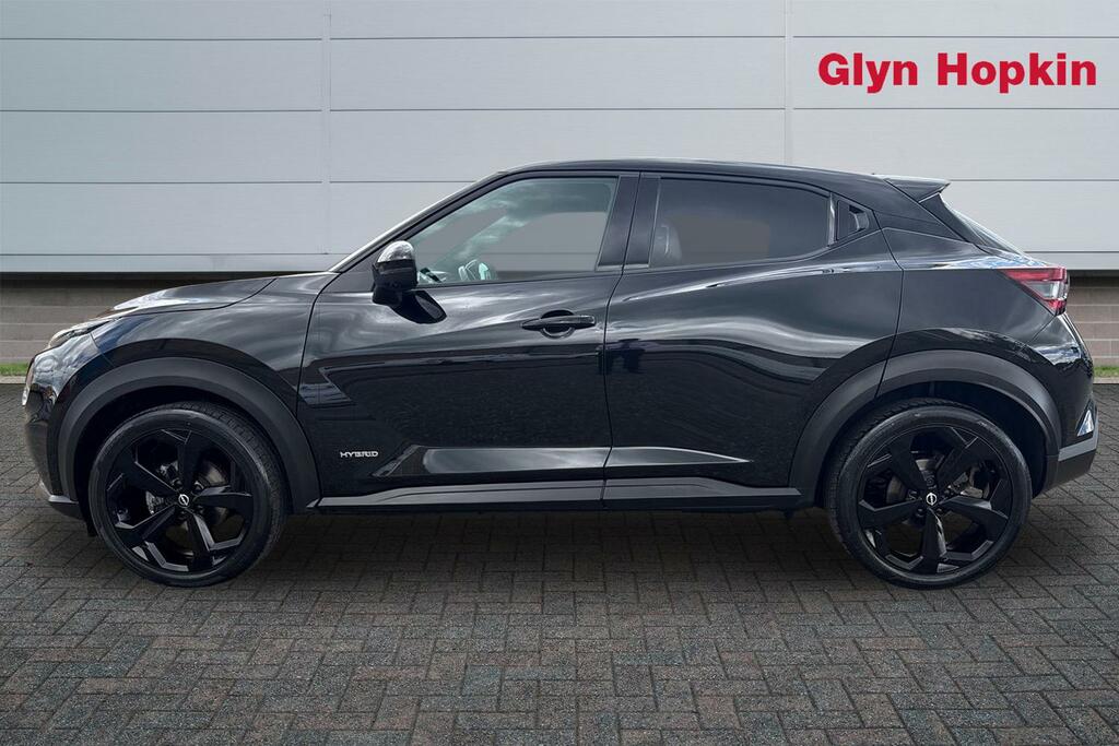 Nissan Juke 1.6 Hybrid Tekna OW74YCF Black #6