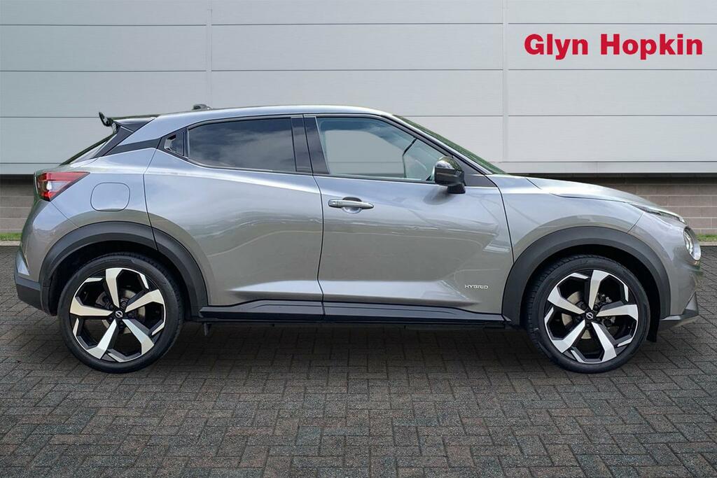 Nissan Juke 1.6 Hybrid Tekna AD23NUA #2