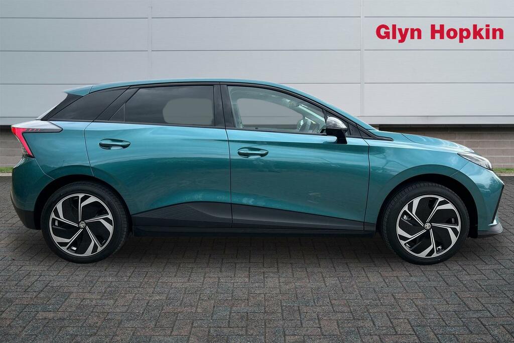 MG MG4 170Kw Premium Long Range 64Kwh KR26OGU Green #2