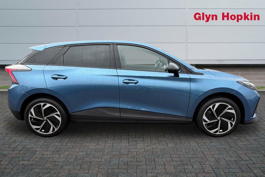 MG MG4 170Kw Premium Long Range 64Kwh LS26YGW Blue #2