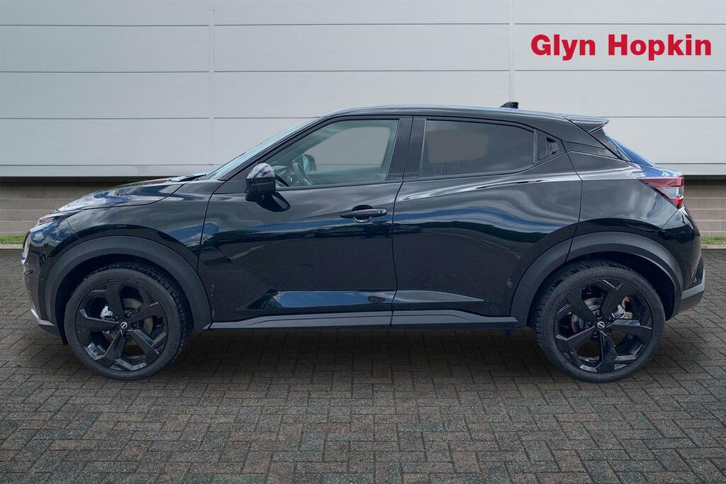 Nissan Juke 1.6 Hybrid Tekna AV26WEA Black #6