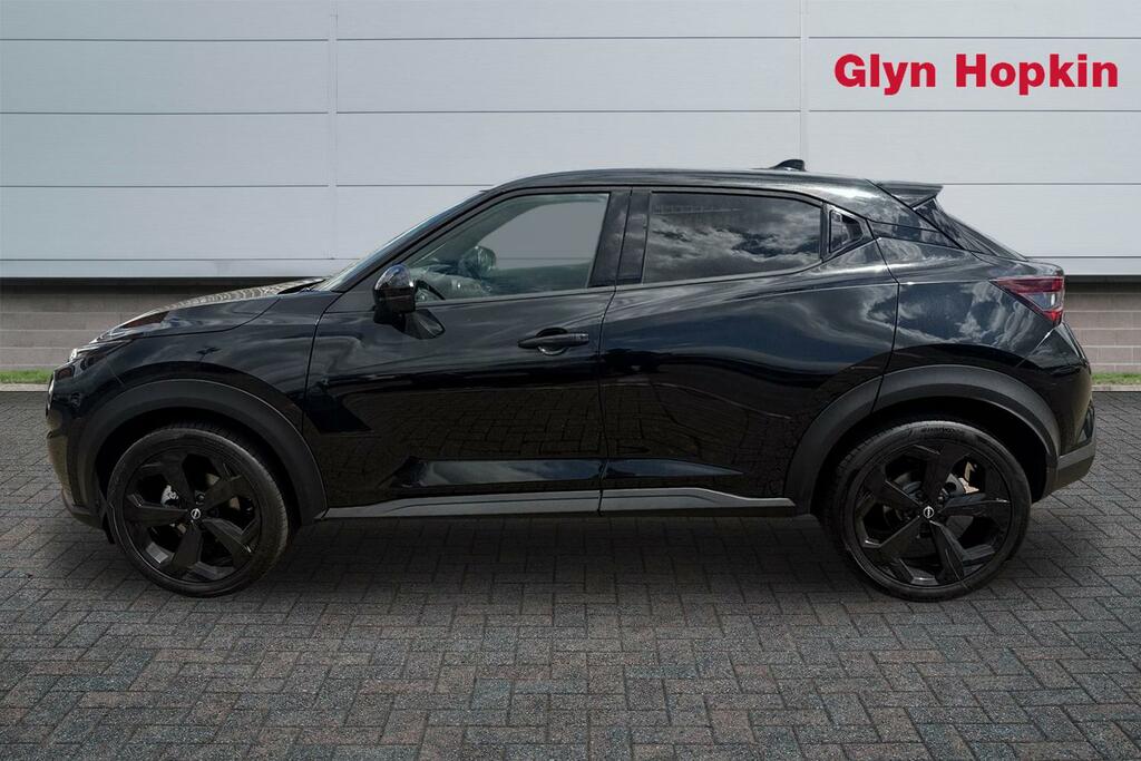 Nissan Juke 1.6 Hybrid Tekna LM26AVL Black #6