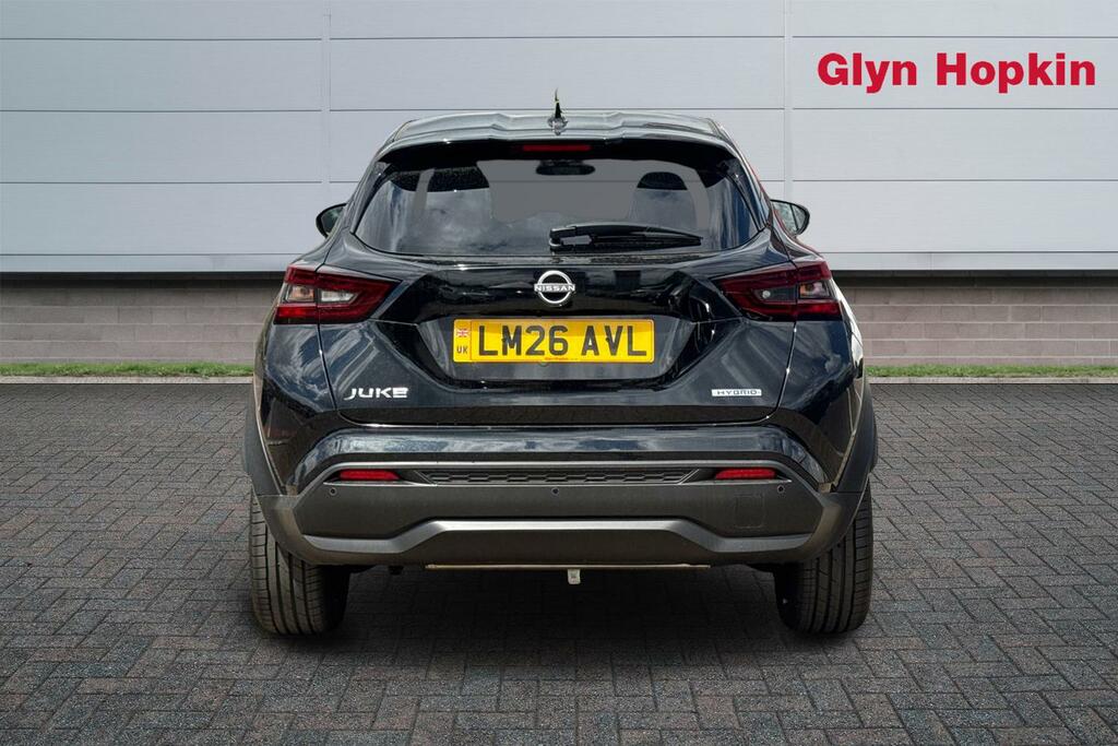 Nissan Juke 1.6 Hybrid Tekna LM26AVL Black #4