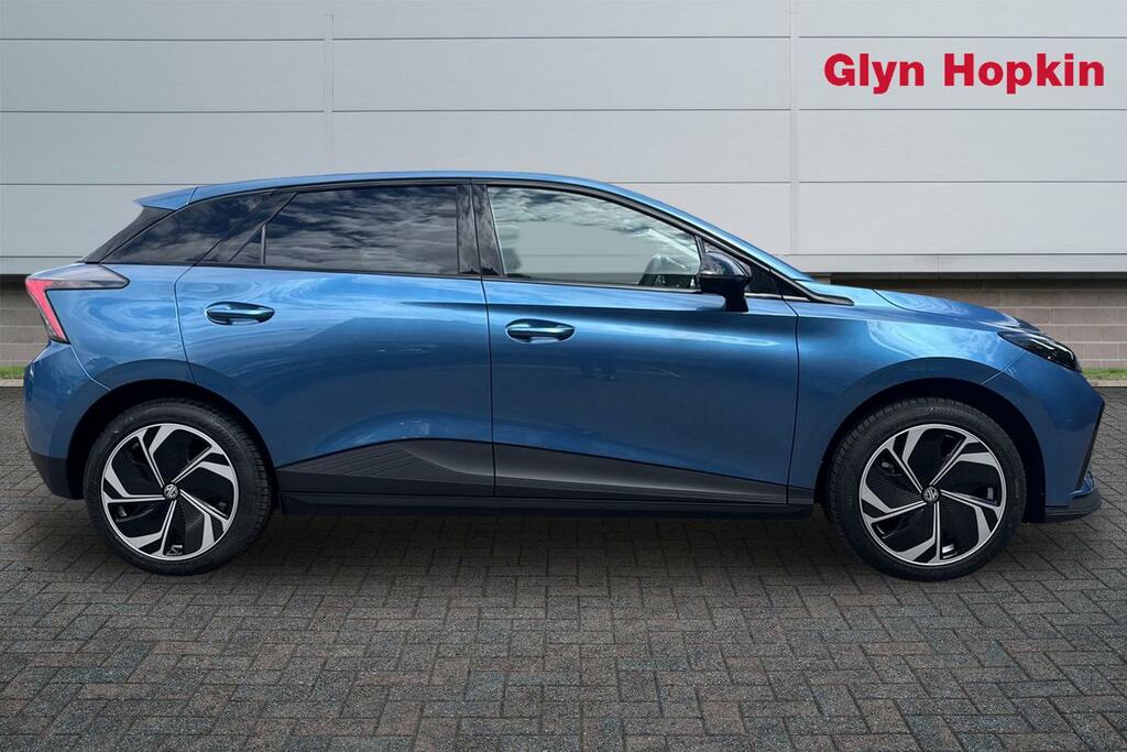 MG MG4 180Kw Premium Extended Range 77Kwh EX26UZV Blue #2