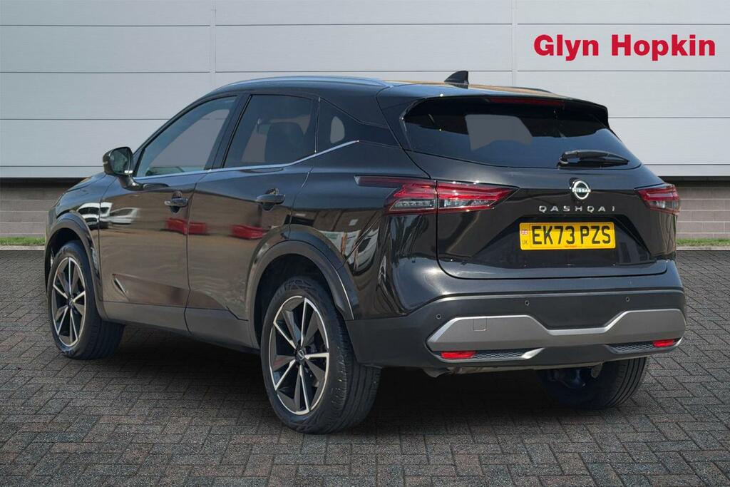Nissan Qashqai 1.3 Dig-t Mh Tekna EK73PZS Black #5