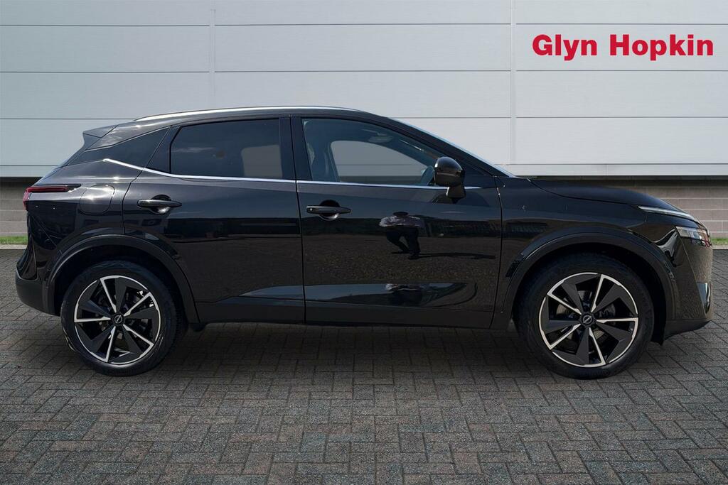 Nissan Qashqai 1.3 Dig-t Mh Tekna EK73PZS Black #2