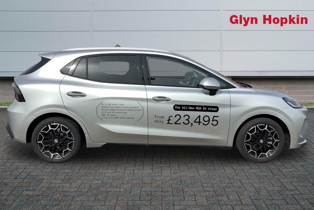 MG MG4 118Kw Premium Long Range 54Kwh KR26OGW Silver #2