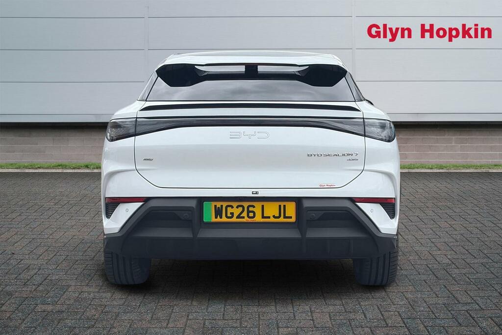 Byd Sealion 7 390Kw Design Awd 83Kwh WG26LJL White #4