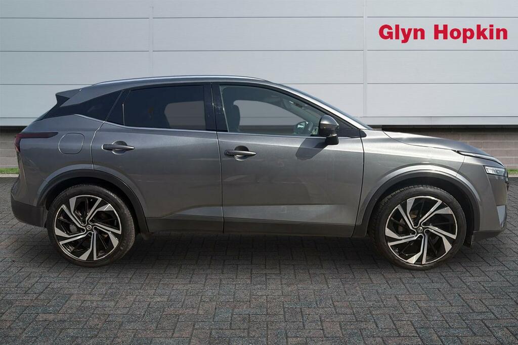 Nissan Qashqai 1.3 Dig-t Mh 158 Tekna LN22ZYJ #2