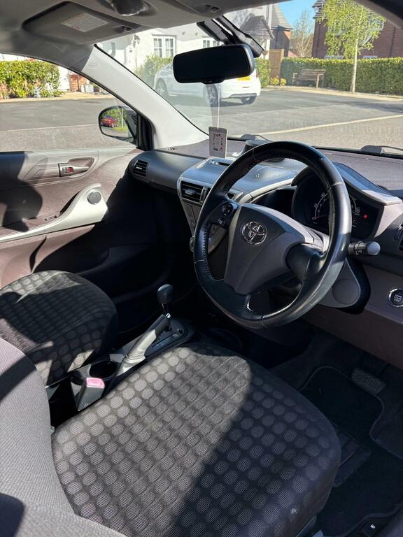 Toyota IQ 1.0 Vvt-i 2 Multidrive Euro 4 Silver #5