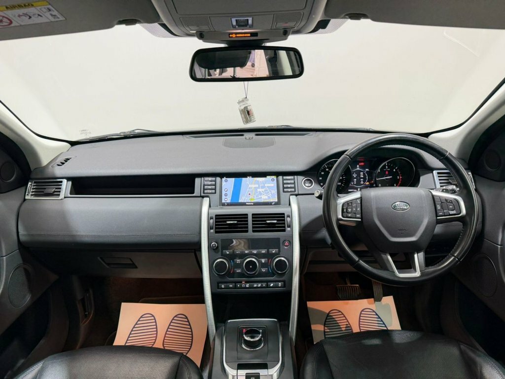 Land Rover Discovery Sport 2L Hse SV19TGF Black #4