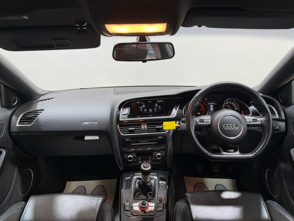 Audi A5 2L Black Edition MW13FHS Black #4