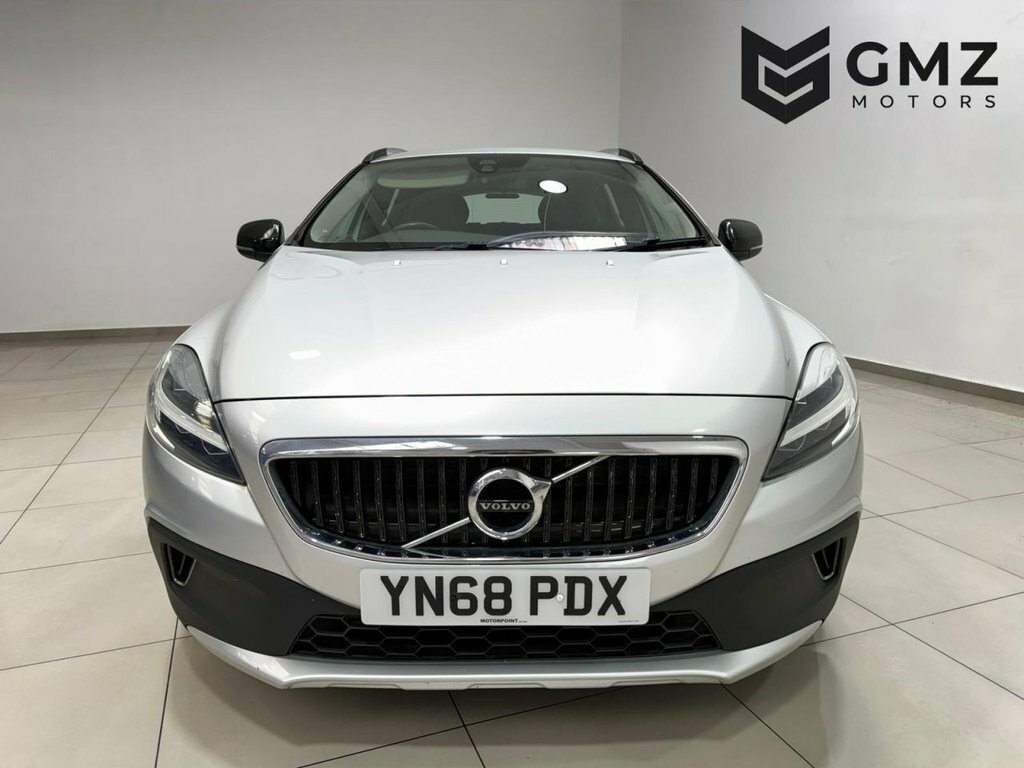 Volvo V40 Cross Country 1.5L Nav Plus YN68PDX Silver #2
