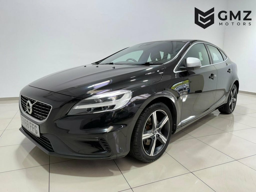 Volvo V40 2L R-design SV68FFG Black #3
