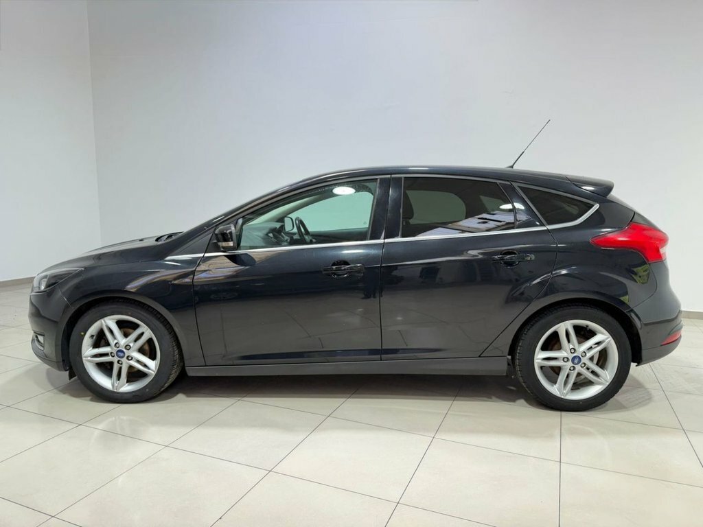 Ford Focus 1.6L Titanium MK65NHG Black #5