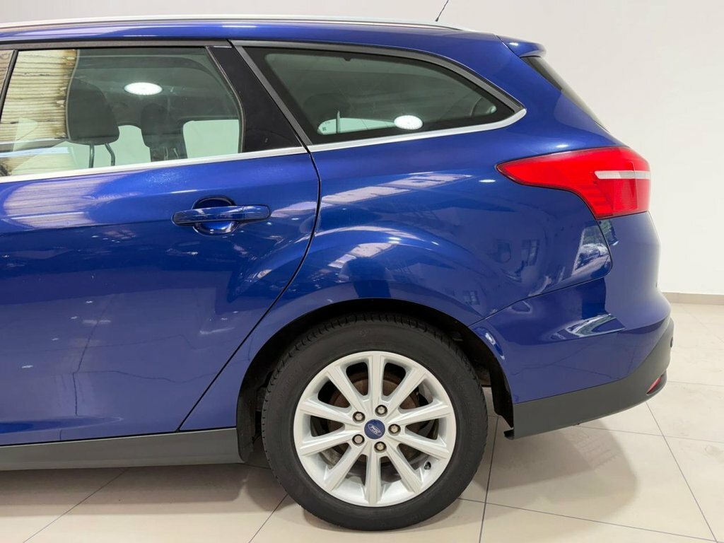 Ford Focus 1.6L Titanium MK15WJD Blue #6