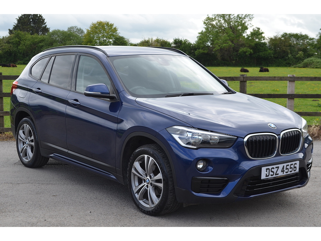 BMW X1 18D Sport Blue